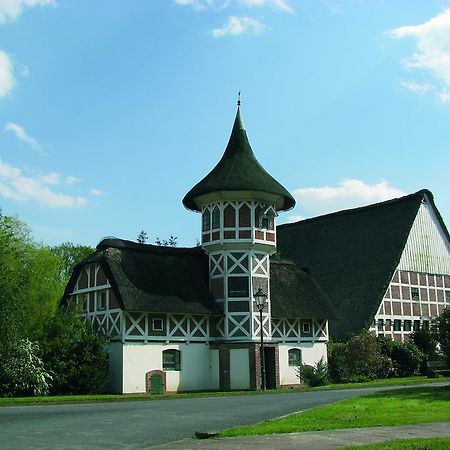 Taubenhof - Gut Cadenberge Otel Dış mekan fotoğraf