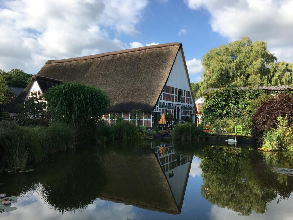 Taubenhof - Gut Cadenberge Otel Dış mekan fotoğraf