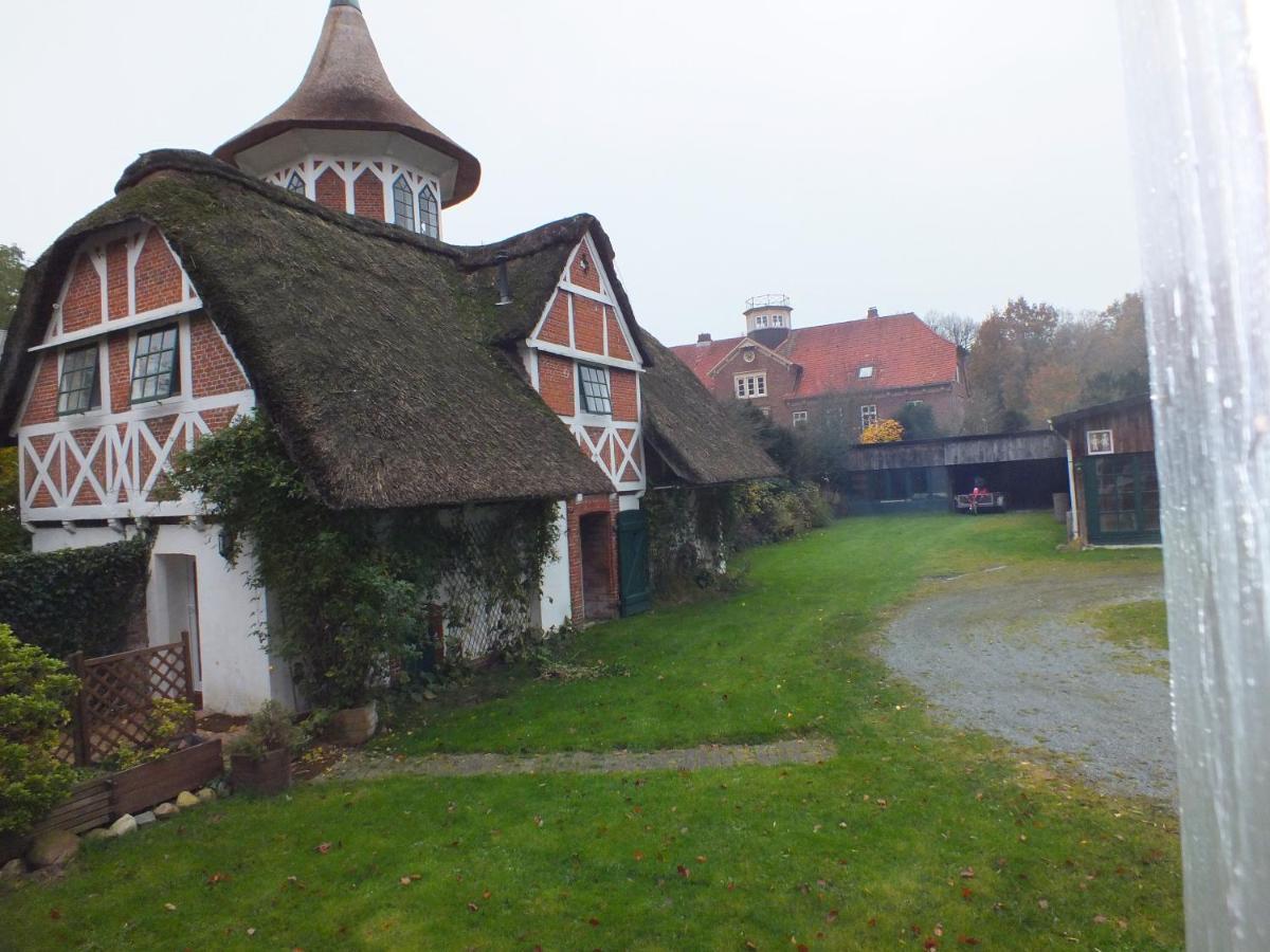 Taubenhof - Gut Cadenberge Otel Dış mekan fotoğraf