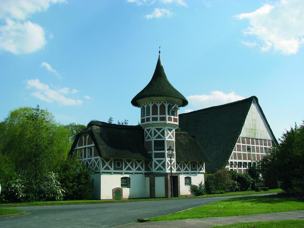 Taubenhof - Gut Cadenberge Otel Dış mekan fotoğraf